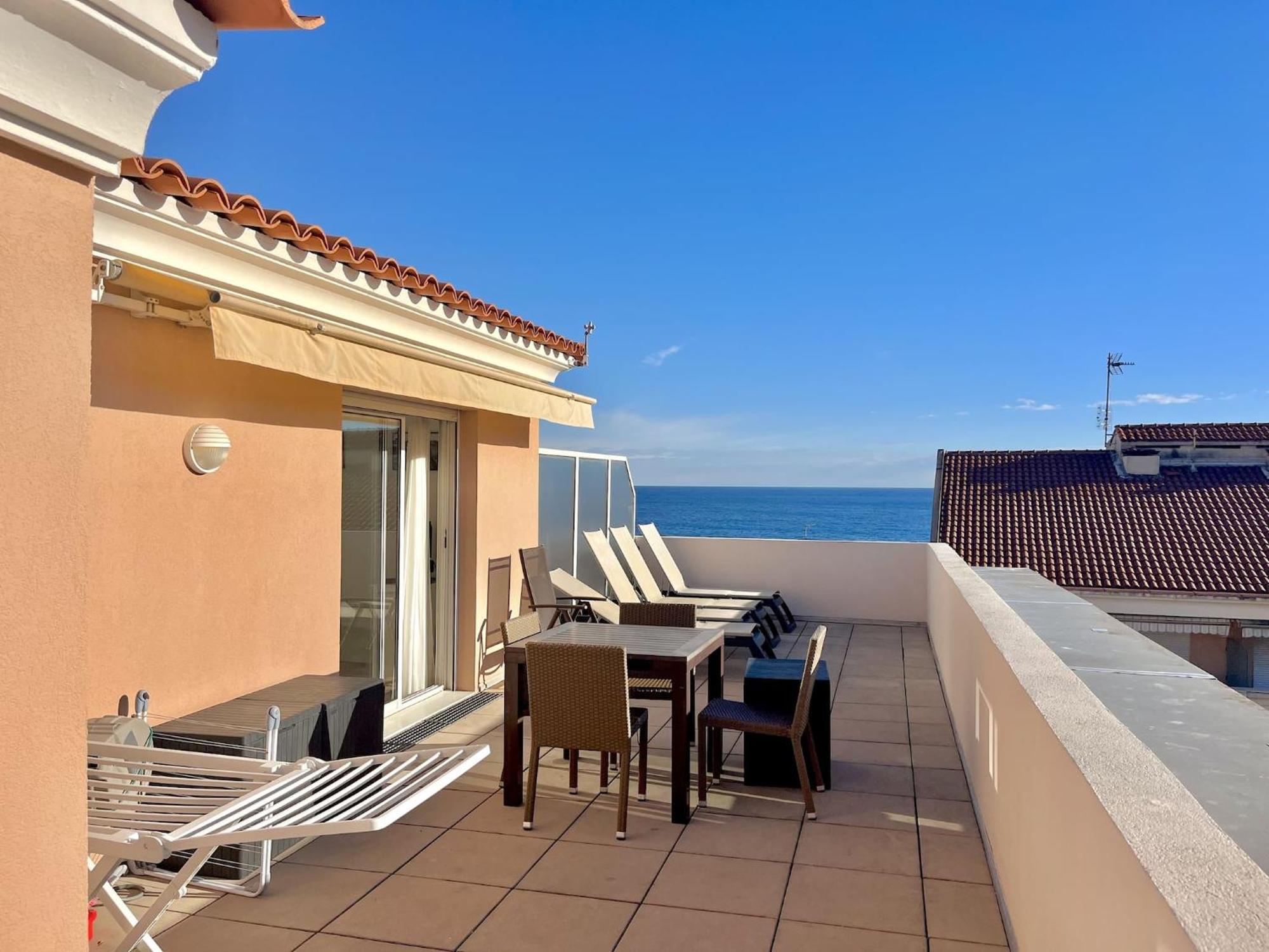 "Le Rooftop Des Rivages" Immense Terrasse, Centre Lejlighed Menton Eksteriør billede